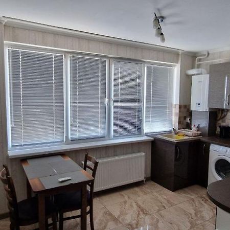 Tecuci Apartment In The Center Kischinau Exterior foto